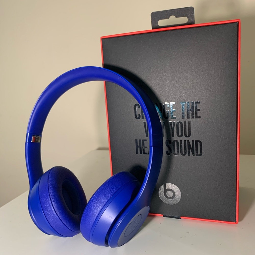 Beats by Dre Solo 3 wireless headphones